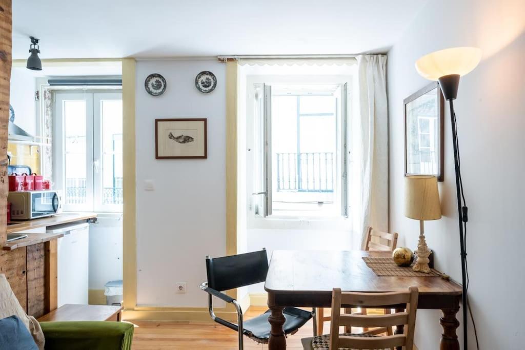 Lx Townhouse Ideal For Big Groups Prime Location Trendy Street Lisabona Exterior foto